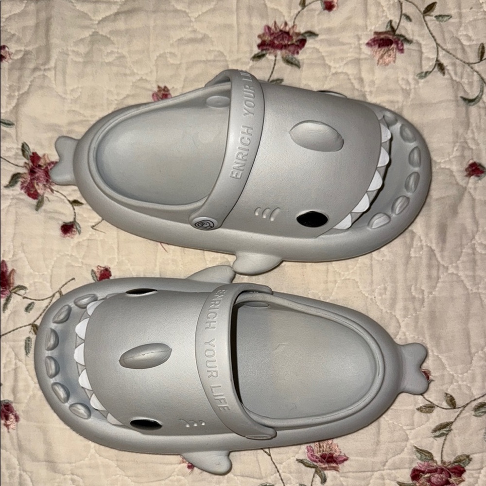 Gray Shark Kids Clogs
